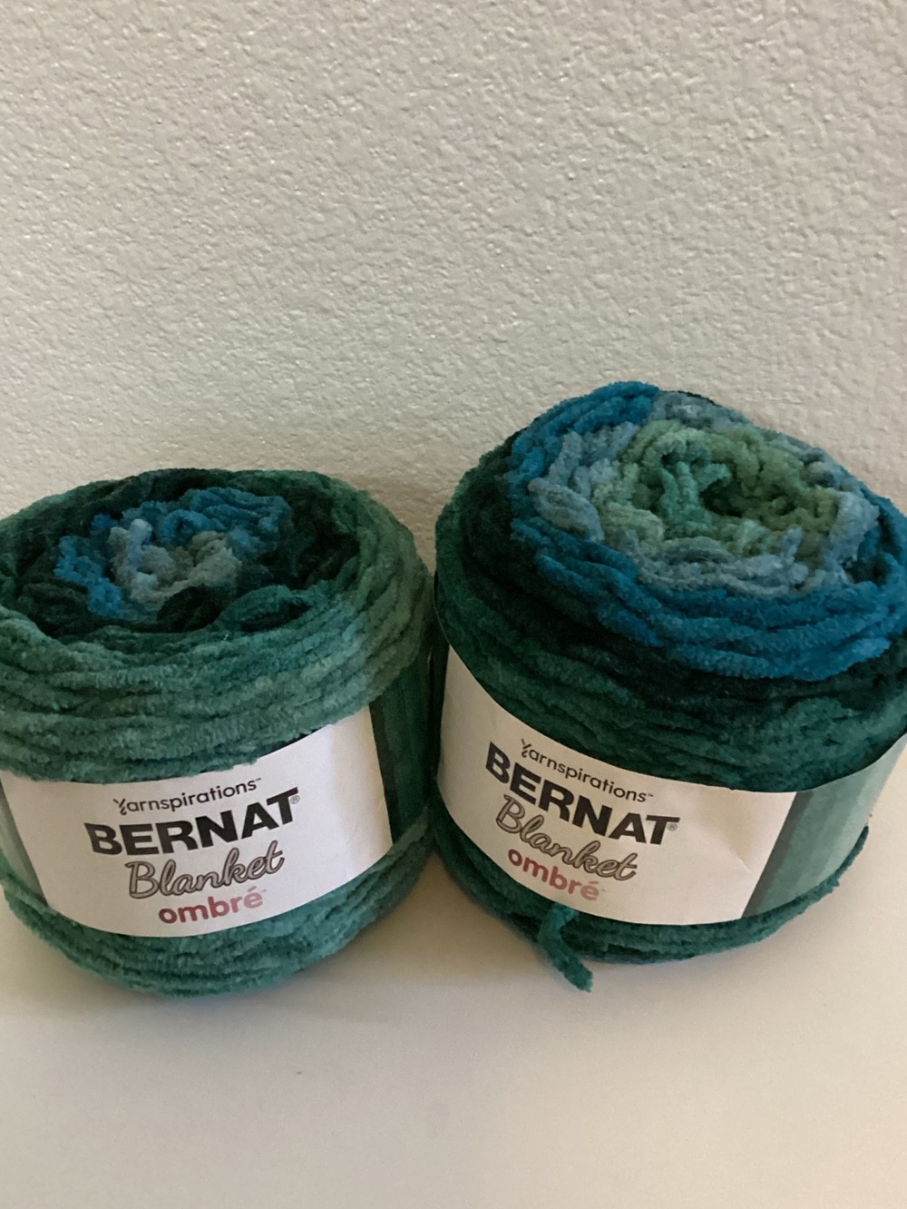 Bernat  Blanket Ombre  2 Yarn Cake - NWT